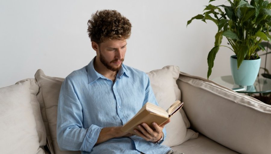 ¿Qué es la teoría de restricciones y por qué se enseña con una novela?