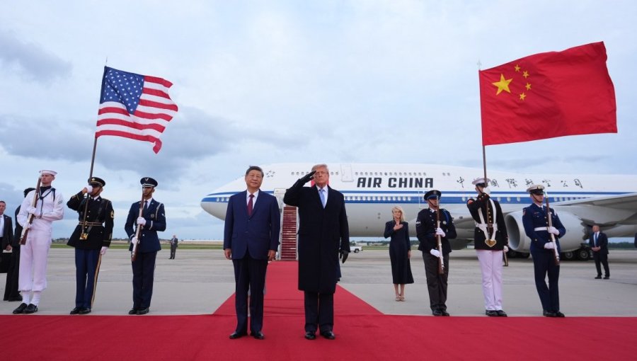 Xi Jinping llega a Estados Unidos y llama a Donald Trump a mantener una relación con China "como socios y no como adversarios"