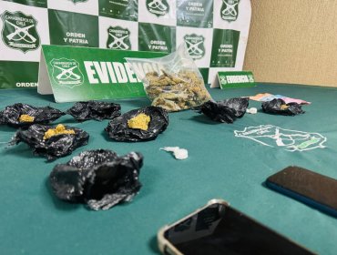 Caen dos hombres investigados por tráfico de drogas tras allanamiento en Quintero