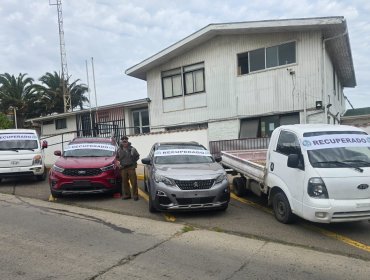 SEBV de Carabineros recupera cinco vehículos y detienen a cuatro personas por receptación en Valparaíso y Viña del Mar