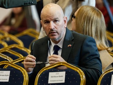 Fiscalía investigará denuncia por eventual vulneración a la Ley de Inteligencia tras dichos de embajador de EE.UU. sobre el estallido