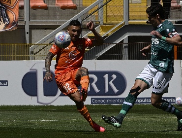 Cobreloa derrota a Santiago Wanderers en la agonía y asume el liderato del Ascenso