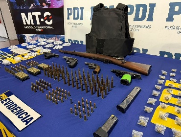 PDI detiene a líderes de banda en San Bernardo e incauta fusil y drogas