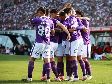 Deportes Concepción avanza a cuartos de final de Copa Chile tras vencer a Curicó