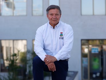 Alcalde de Villa Alemana destaca en encuesta Piensa: es el edil que más sube su evaluación positiva