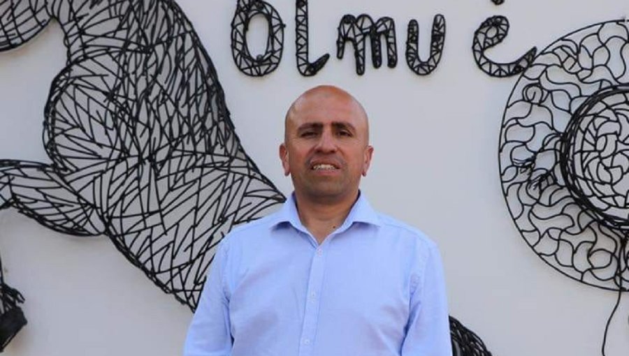 Alcalde de Olmué presenta querella contra concejala Apablaza por presuntas calumnias e injurias graves durante sesión de Concejo