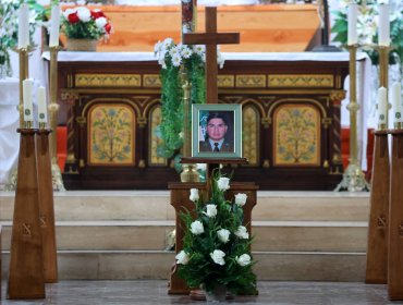 Presidenta de RN plantea que hay que "responder legislativamente" entregándole más herramientas a Carabineros tras muerte de cabo