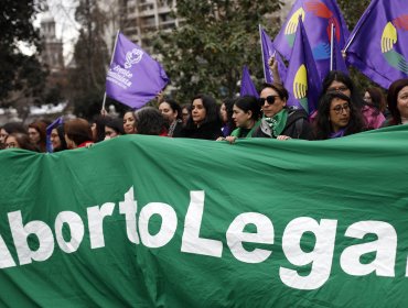 Justicia acoge demanda contra médico que se negó a realizar interrupción del embarazo a mujer con feto inviable