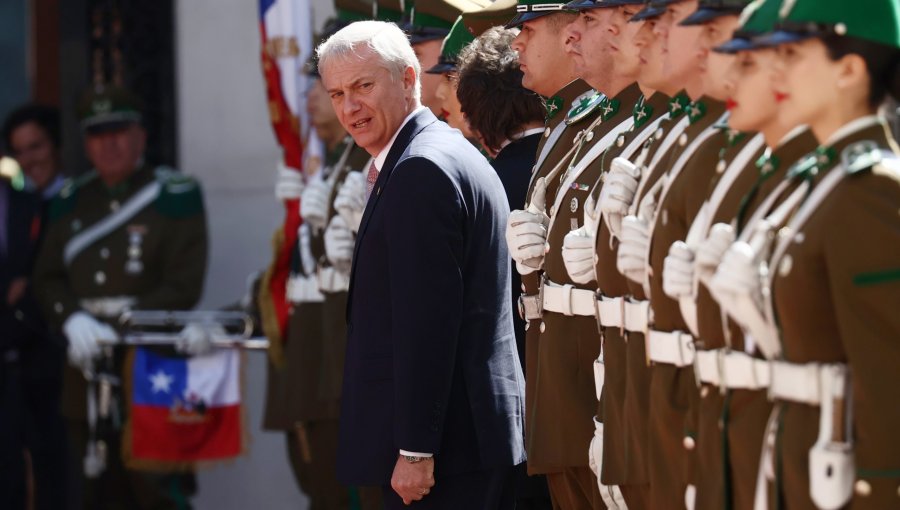 Presidente Kast lamenta muerte del cabo Christopher Aguilera y pide al Congreso acelerar agenda contra el crimen organizado