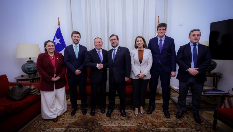 Oficialismo y ministro García Ruminot respaldan al canciller Pérez Mackenna previo a interpelación en la Cámara