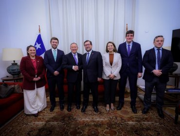 Oficialismo y ministro García Ruminot respaldan al canciller Pérez Mackenna previo a interpelación en la Cámara