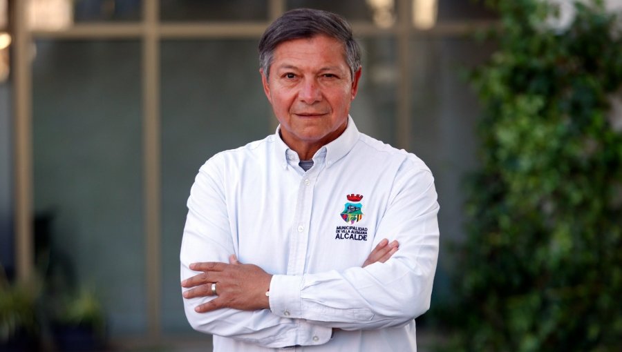 Investigador de Piensa explica por qué Nelson Estay, de Villa Alemana, es el único alcalde de la región que sube estadísticamente su evaluación