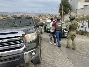 En Villa Alemana capturan a sujeto sindicado de cometer un homicidio en Quilpué