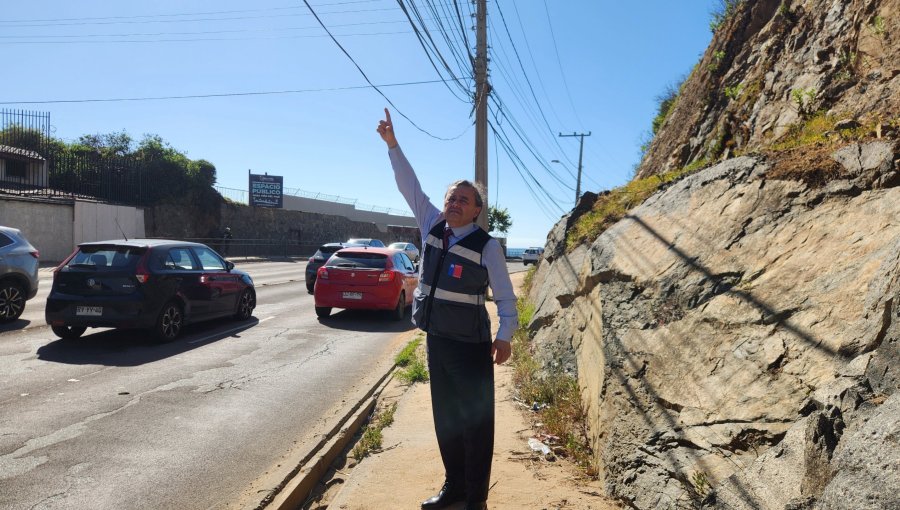 Seremi de Energía alerta por cables de telecomunicaciones a baja altura en rutas de alto tránsito en la región de Valparaíso