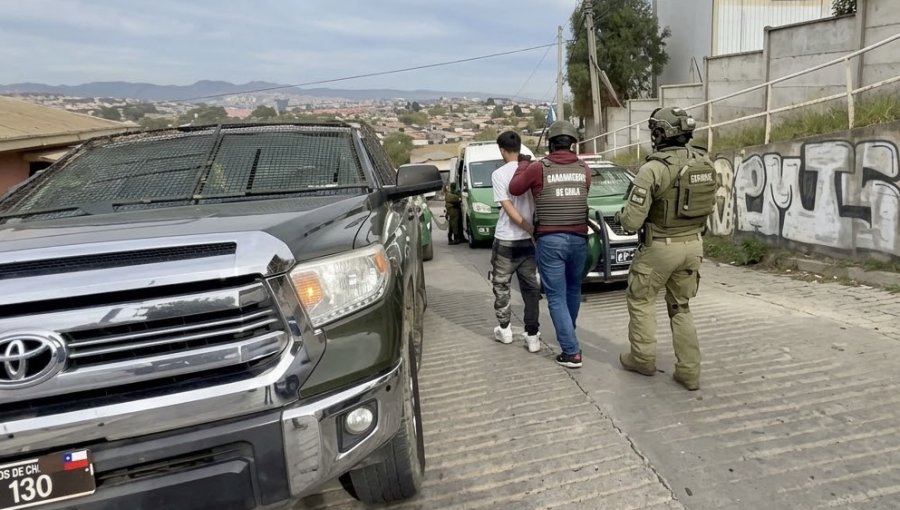 En Villa Alemana capturan a sujeto sindicado de cometer un homicidio en Quilpué