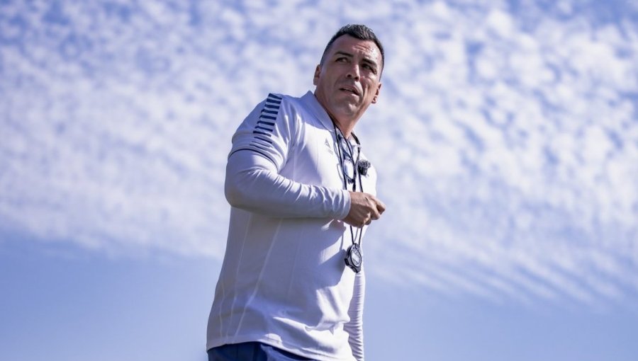 Esteban Paredes aclara críticas contra Erick Pulgar y afirma que la Roja "lo necesita, él tiene que ser el capitán"