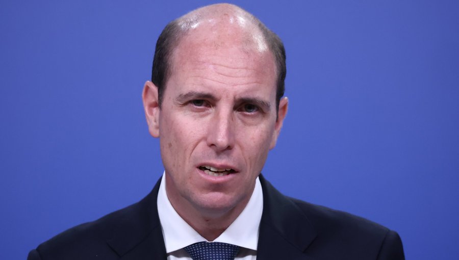 Ministro Martín Arrau tras evaluar retirar reforma de seguridad: "Por supuesto que no es una derrota"