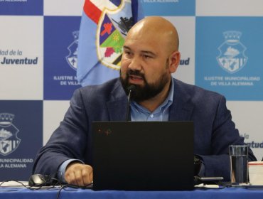 Dirigente de concejales chilenos cuestiona críticas por límite de contratas y reconoce que Villa Alemana también ha superado el 40%
