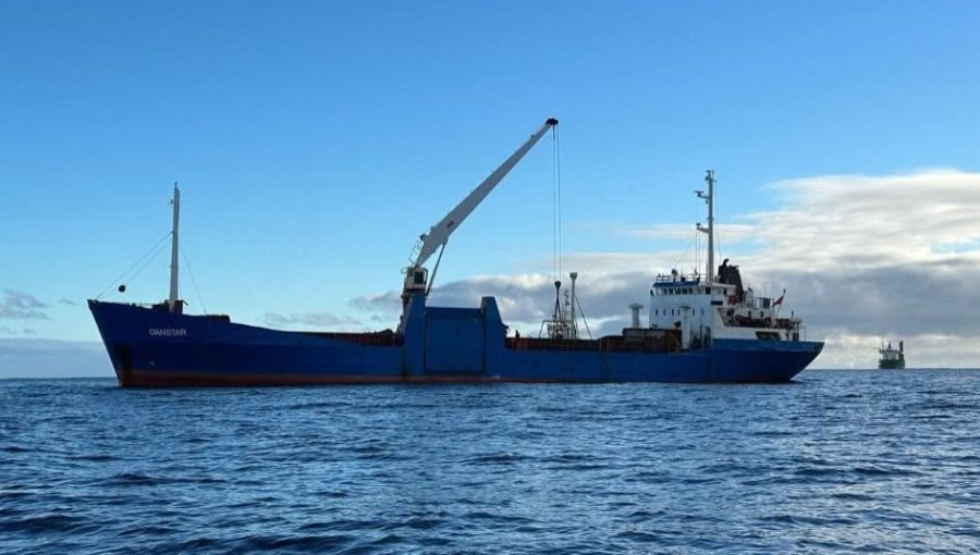 Naviera chilena confirma nueva ruta comercial desde Punta Arenas hacia Islas Malvinas a través del Estrecho de Magallanes