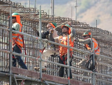 Presupuesto 2027 elevaría el gasto en 1,5% y destinará recursos adicionales a obras públicas, vivienda y seguridad