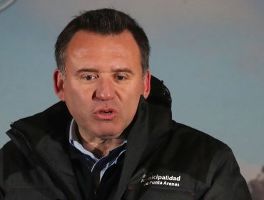 Alcalde de Punta Arenas defiende comercio con las Islas Malvinas y asegura que "no hay ningún tratado que esté violentado"