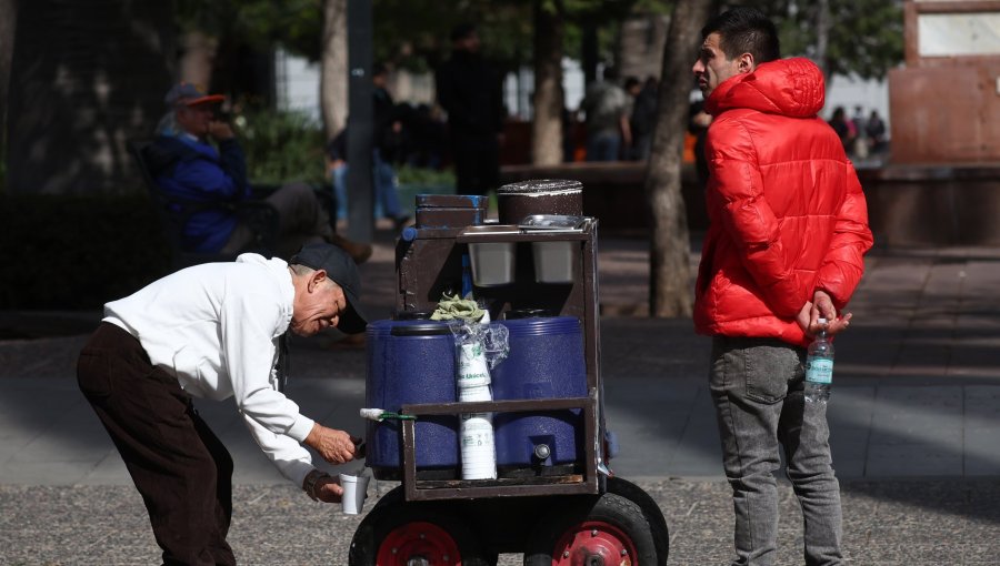 Desempleo sube a 9,6% en el trimestre junio-agosto impulsado por la caída del empleo masculino y la industria manufacturera