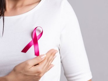 Mes de concientización sobre cáncer de mama: Llaman a realizar actividad física para disminuir riesgo de desarrollar este tipo de cáncer