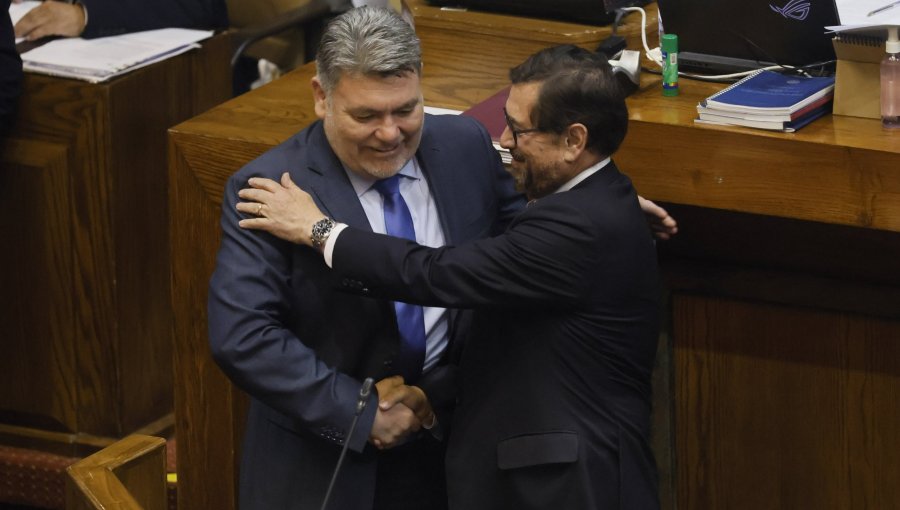 Diputado Nelson Venegas critica clima de la interpelación al canciller y lamenta que “frente a cualquier barbaridad le aplaudían”