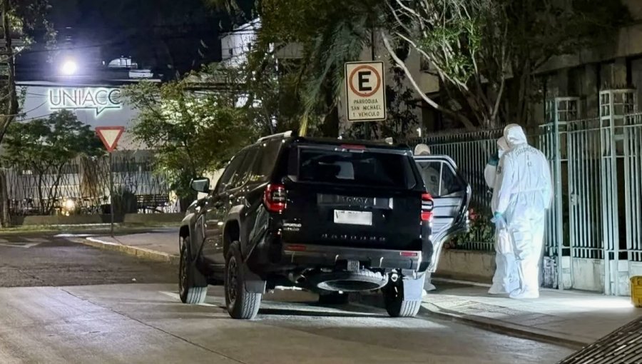 Vandalizan vehículo del diputado Valenzuela y sustraen especies y documentación parlamentaria tras participar en «Sin Filtros»