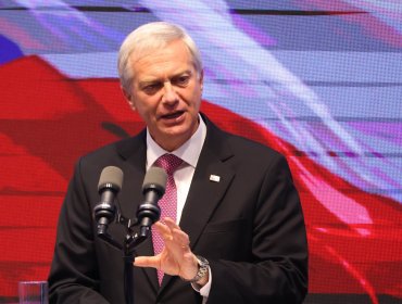 Presidente Kast arremete contra la Confech y llama a estudiantes a "leer" el Presupuesto 2027: "Nadie sabía nada y todos hablando"