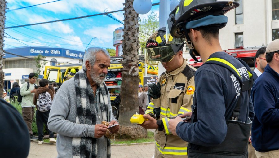 Bomberos de Quilpué inicia campaña para comprar escala mecánica tras 12 años sin este importante equipamiento