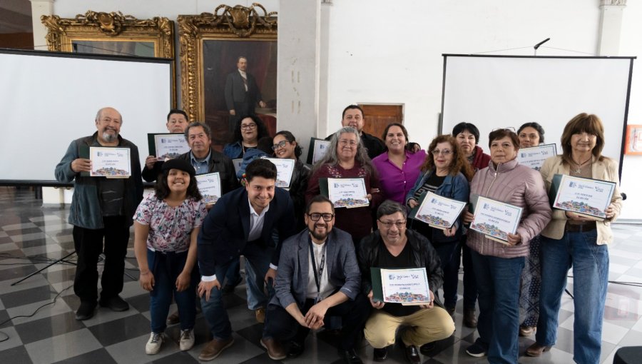 72 organizaciones vecinales de Valparaíso ejecutarán proyectos de seguridad, infraestructura y equipamiento con fondos municipales