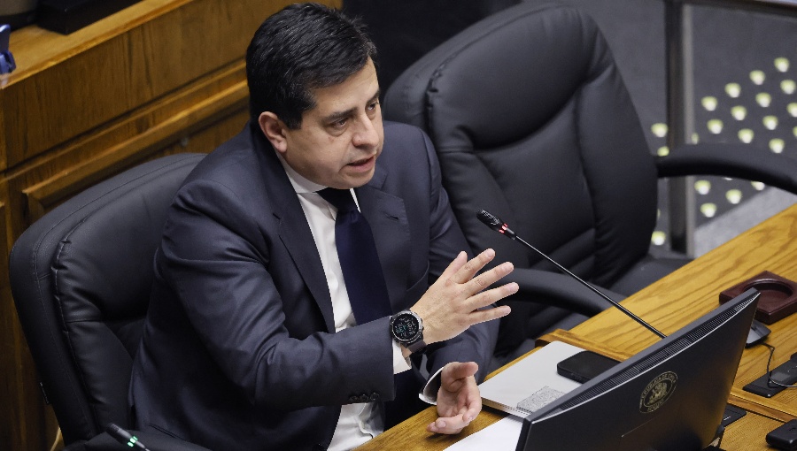 Senador Araya defiende reforma de seguridad y llama a la centroizquierda a leer el proyecto
