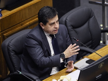 Senador Araya defiende reforma de seguridad y llama a la centroizquierda a leer el proyecto