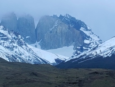 Expulsan a dos turistas españoles por fumar en zona prohibida en Torres del Paine