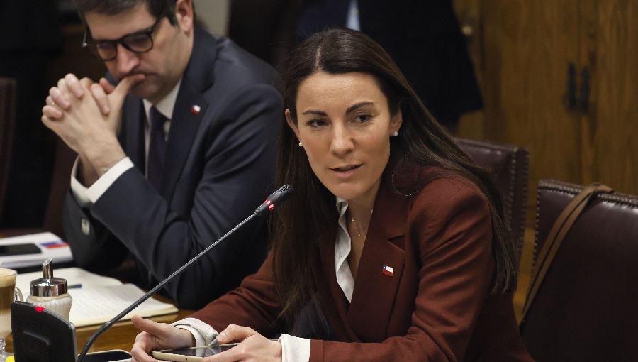 Ministra Arzola por Presupuesto 2027: "Busca proteger los beneficios"