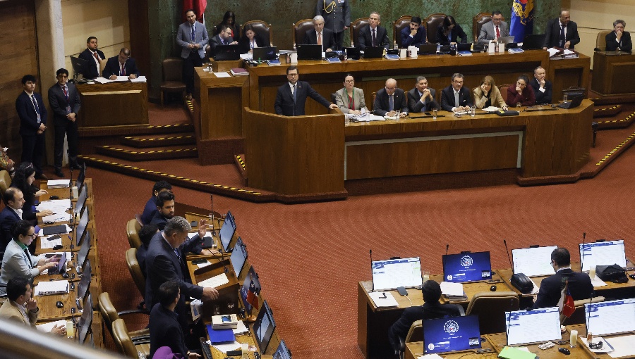 Bancada RN propone proyecto de ley de interpelación responsable para ministros de Defensa y Relaciones Exteriores