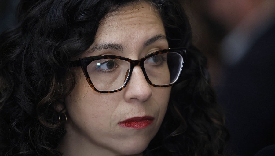 Diputada Yeomans cuestiona Presupuesto 2027 y rechaza recortes a beneficios sociales