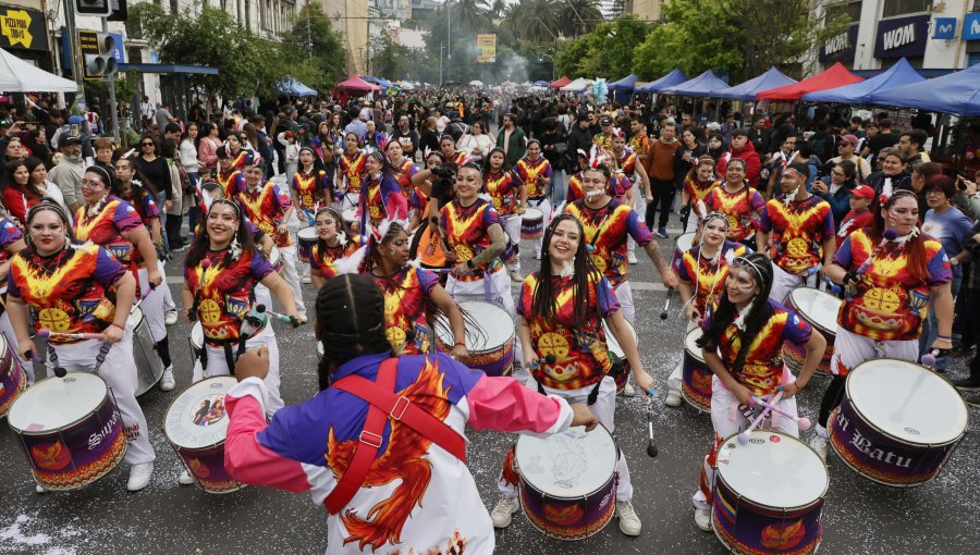 Valparaíso registra hasta 90% de ocupación hotelera durante fin de semana marcado el desarrollo del Carnaval Mil Tambores