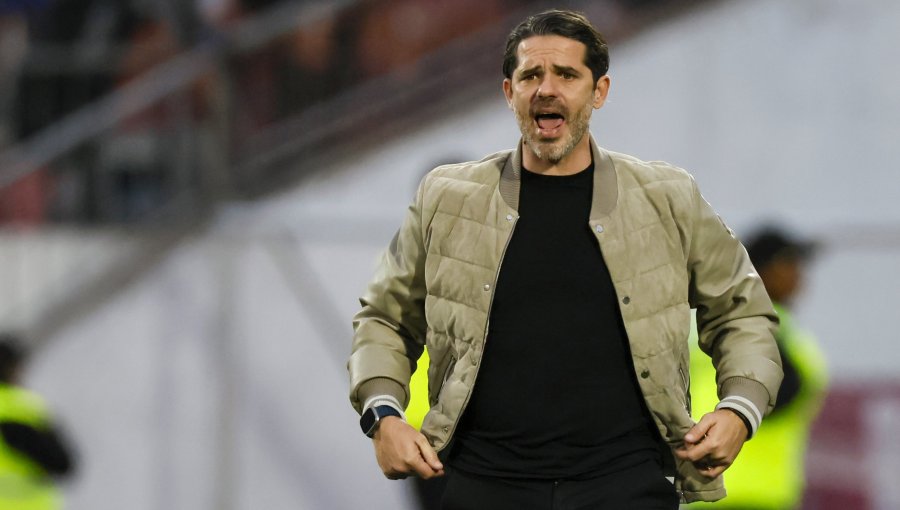 Gago no pierde la fe en la U pese a la distancia con Colo-Colo: "Mientras haya chances matemáticas, vamos a lucharlo"