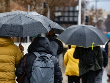 Emiten alerta por precipitaciones "moderadas a fuertes" en la región de Valparaíso