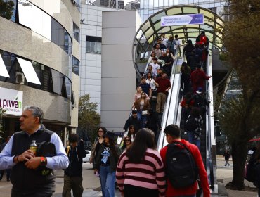 Ingreso disponible de los hogares crece 4,2% anual en el segundo trimestre y ahorro baja a 5,5% del PIB