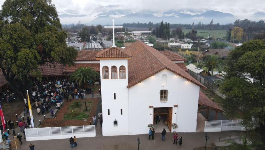 Cuatro extranjeros encapuchados irrumpieron en parroquia de Codegua, maniataron al sacerdote y huyeron con 30 millones de pesos