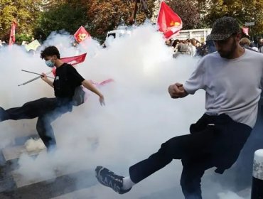 Cuáles son los reclamos de los estudiantes que están participando en las violentas protestas que sacuden a Francia