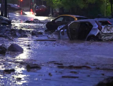Gobierno decreta Zona de Catástrofe en Las Condes tras aluvión para "disponer todos los recursos para enfrentar la emergencia"