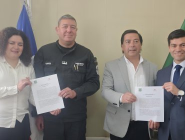 Alianza entre Gendarmería Valparaíso y Escuela de Conductores permitirá capacitar a personas que buscan reinsertarse laboralmente