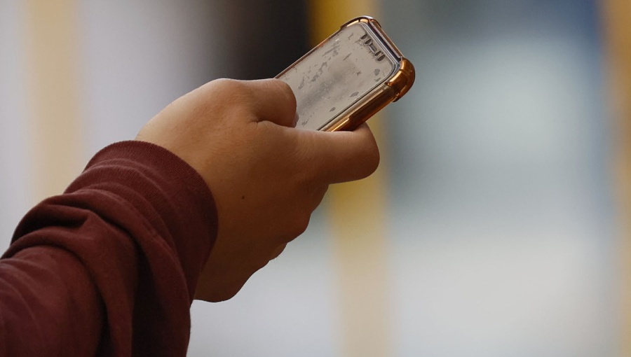Senado aprueba proyecto que prohíbe llamadas spam con multas de hasta $72 millones