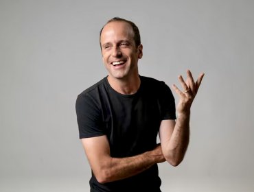 Stefan Kramer vuelve a la televisión con espacio humorístico en el renovado «Vértigo»
