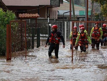 Avanza proyecto que sanciona y cobra rescate por incumplir órdenes de evacuación