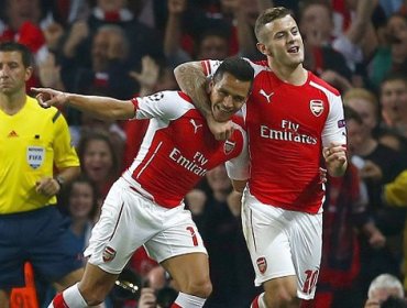 Excompañero de Alexis Sánchez en Arsenal explica su frustrado paso por el Manchester United y asegura que "no debería haberse ido"